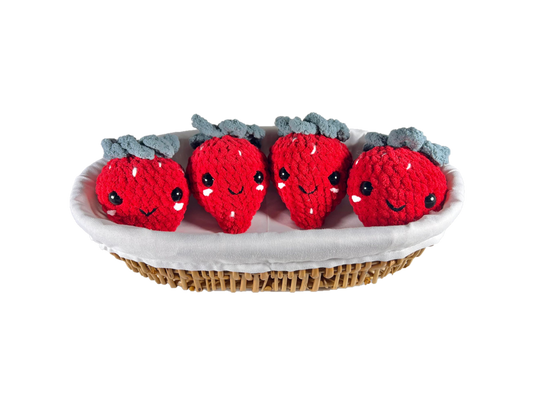 Strawberry | Plushie (Amigurumi)