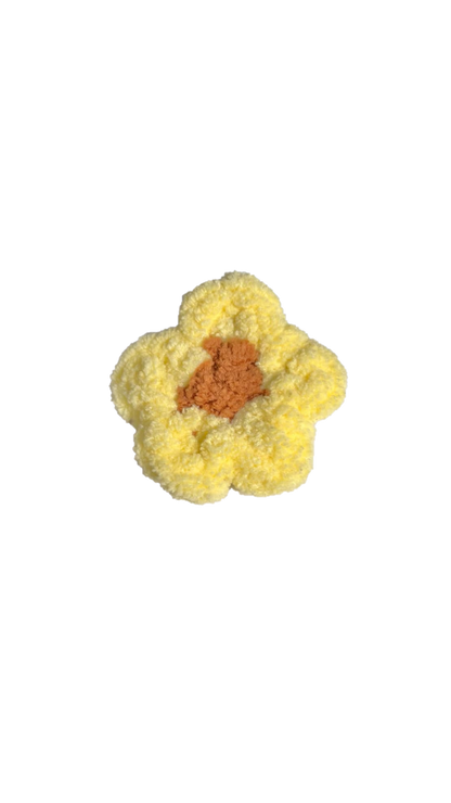 Flower | Small | Hair Clip | Plushie (Amigurumi)